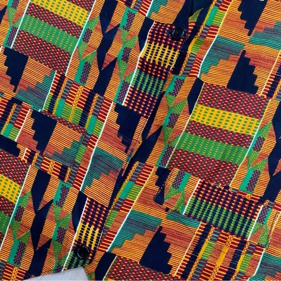 Vintage McDonald's employee vest with a Kente cloth pattern size Large The patch - Picture 4 of 5